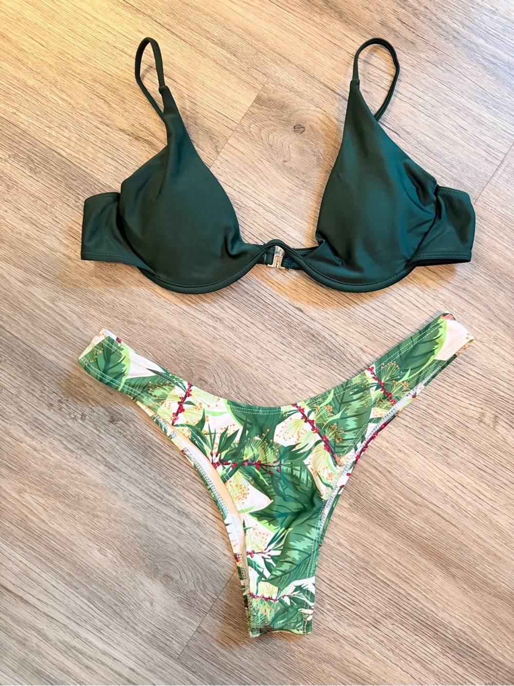 Green Underwire Bikini Top with Tropical Print Bottom - Women Swim